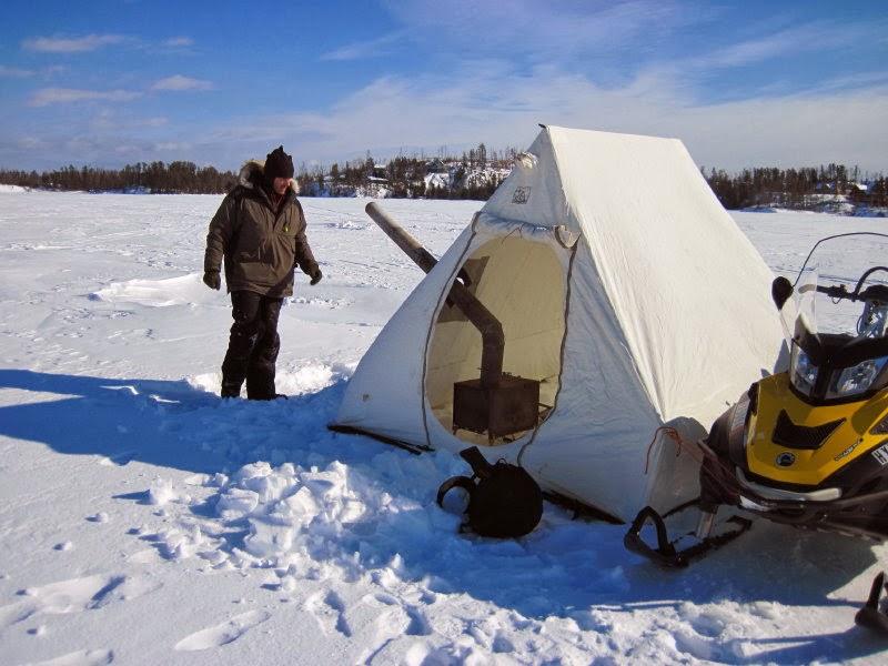 ice-fishing-shacks-plans-pics-ice-fishing-shack-plans-i-wish-they-had-some-interior-shots