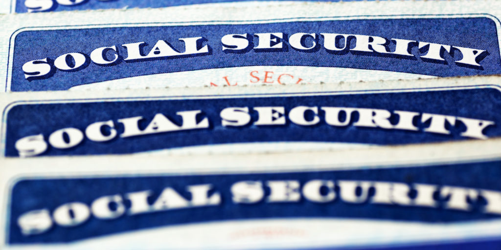 Why Social Security Is Bankrupting The US Economy - Off The Grid News