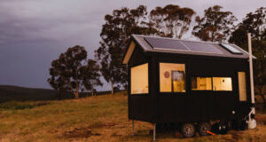 The Many Benefits of a Portable “Plug-and-Play” Solar Generator